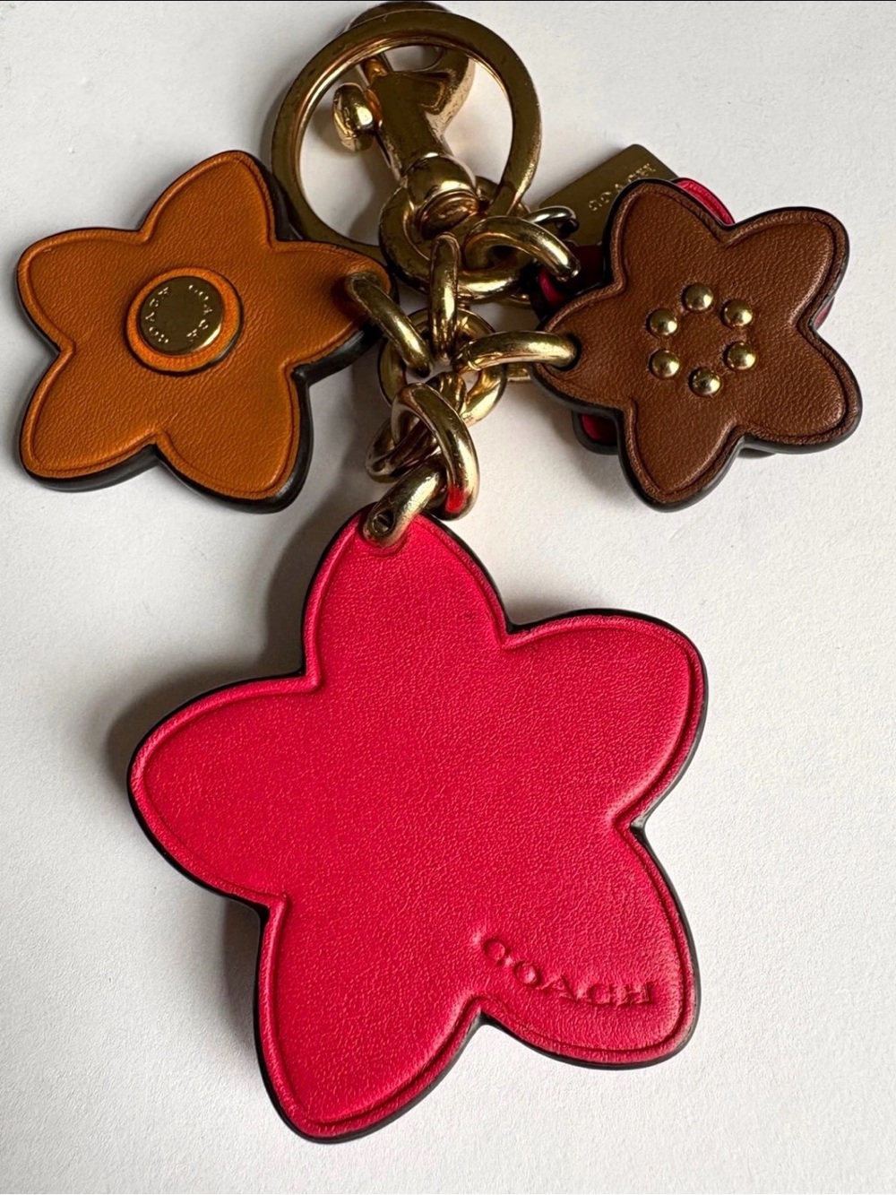 COACH Flower Motif Leather Bag
Charm Keychain Pink Brown
Orange, Fob, rare - Picture 12 of 16